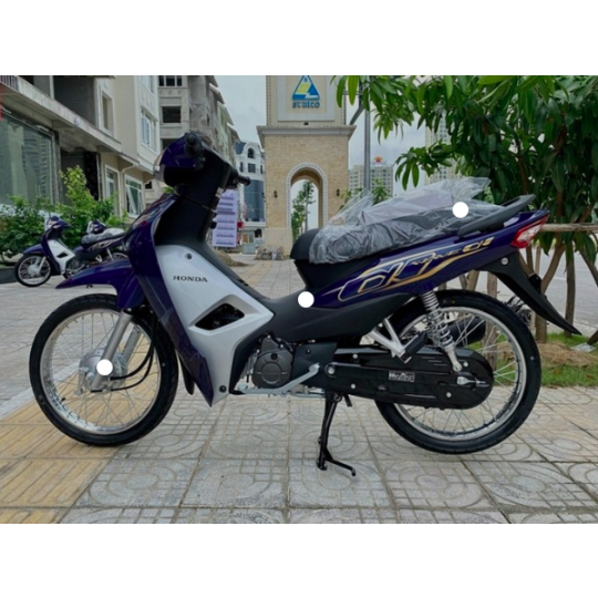 Cho thuê xe máy wave đời mới tại nha trang 