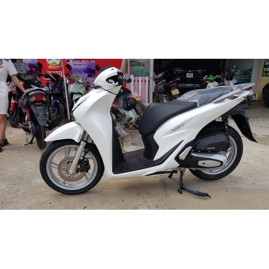 Cho thuê xe máy SH đời mới tại nha trang 